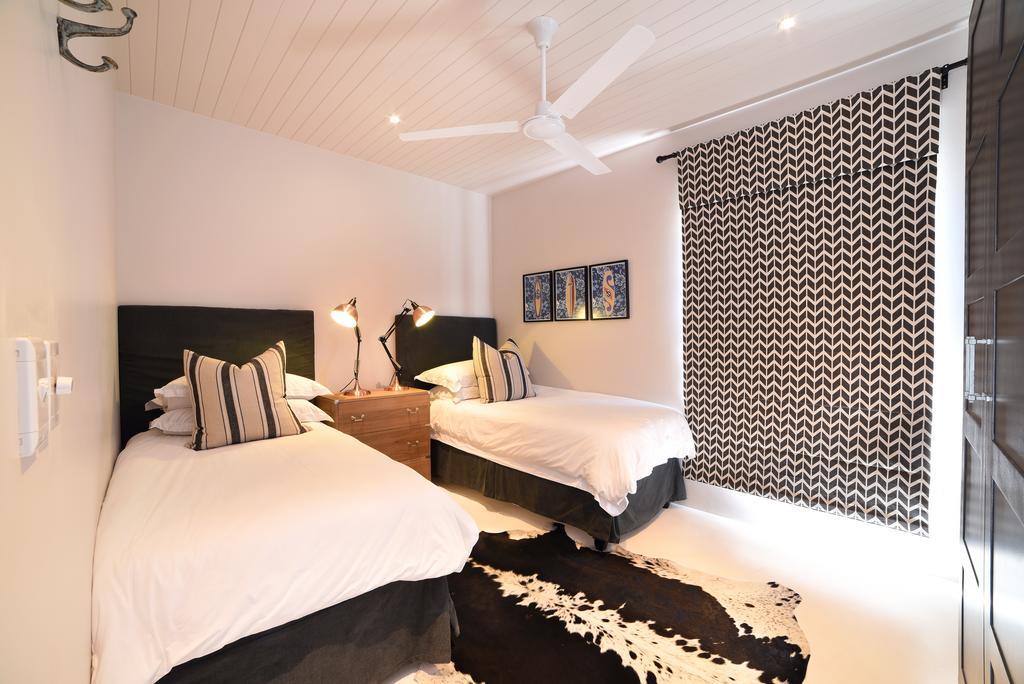 The Boat Shed By The Oyster Collection Villa เคนตัน ออน ซี ภายนอก รูปภาพ
